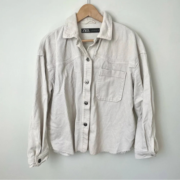 Zara ECRU Corduroy Overshirt Shacket - Picture 2 of 8